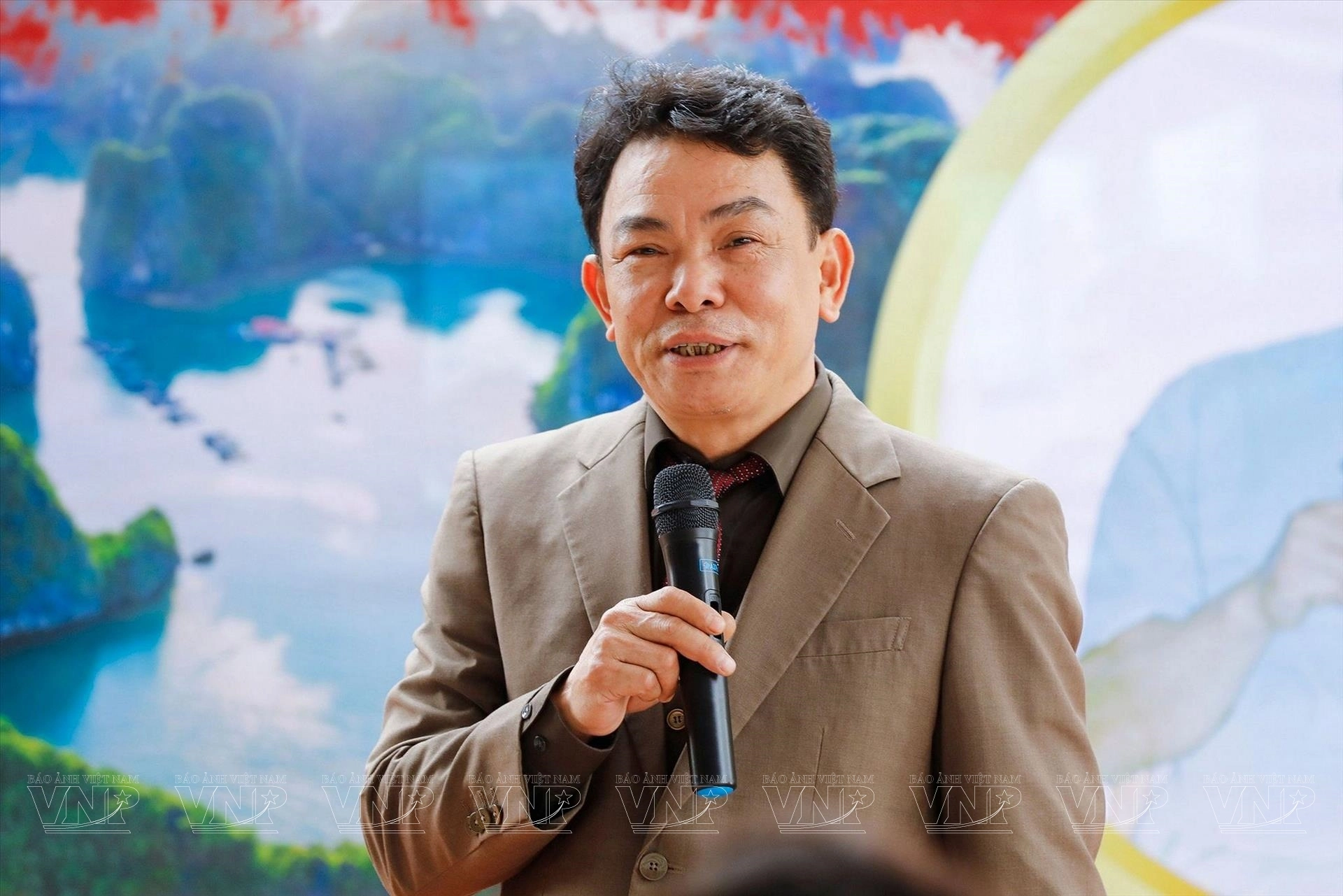 Lương y Cao Văn Minh - Bàn tay vàng trong trị liệu xương khớp